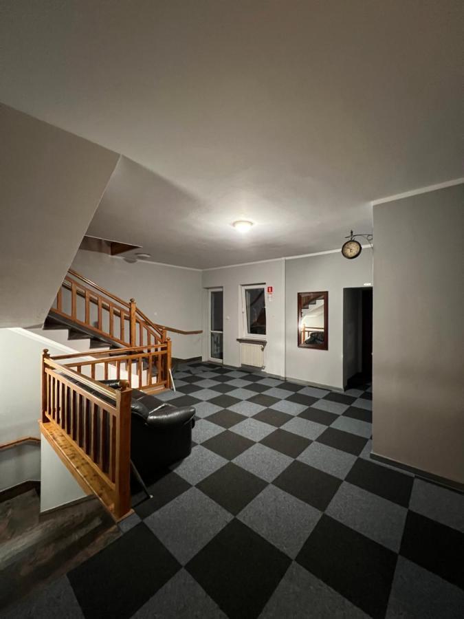 Lezzet B&B Pokoj Goscinny & Turkishrestaurant Varsovie Extérieur photo